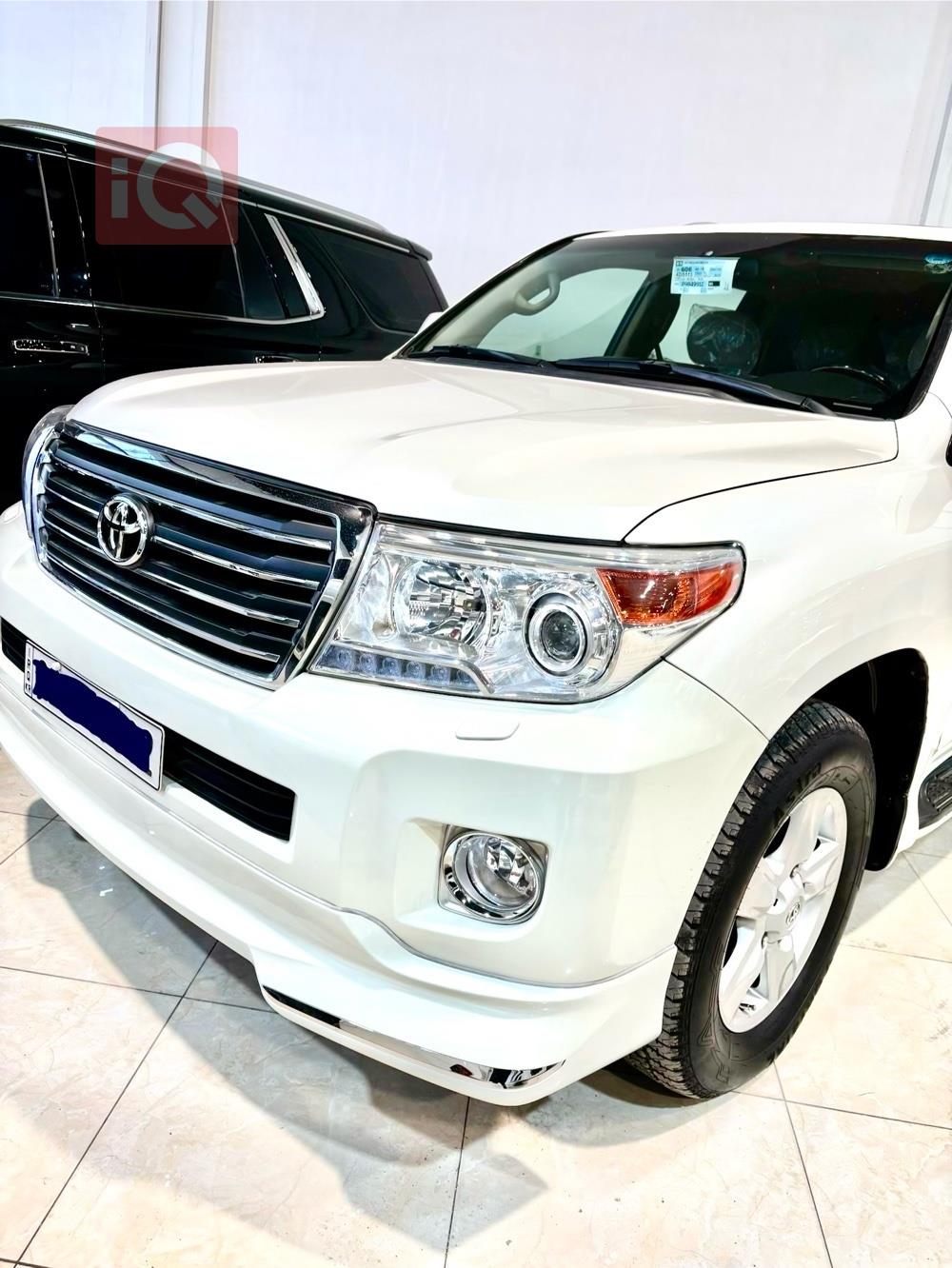 تويوتا لاندكروزر